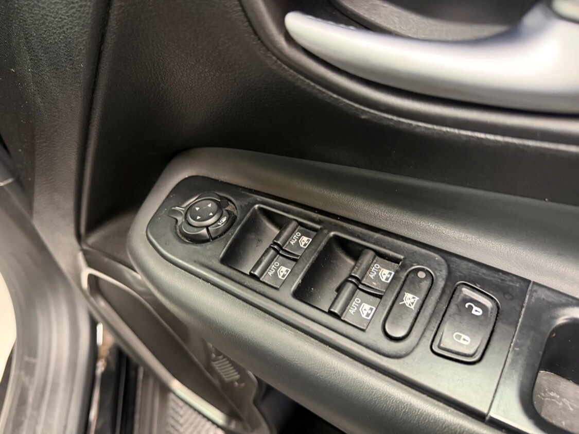 Used Jeep Renegade 2019 for sale - 76583478: Photo 14