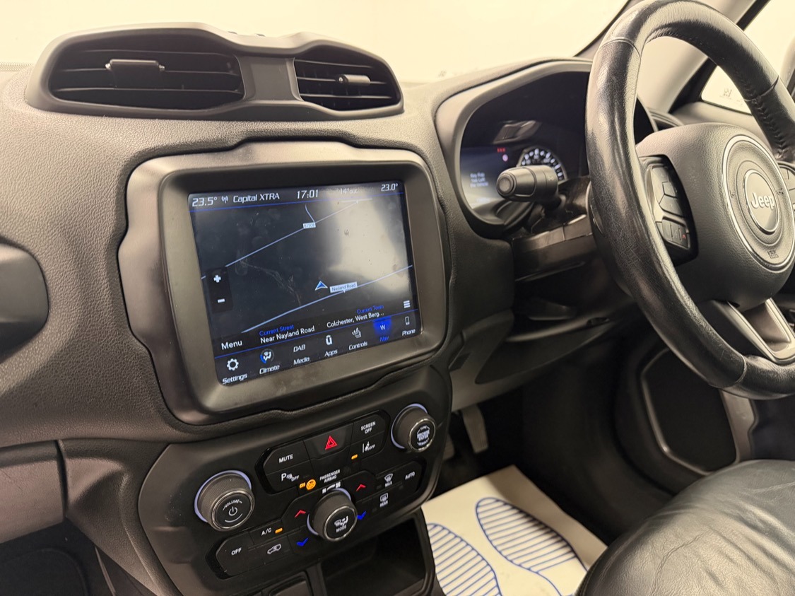 Used Jeep Renegade 2019 for sale - 76583478: Photo 20