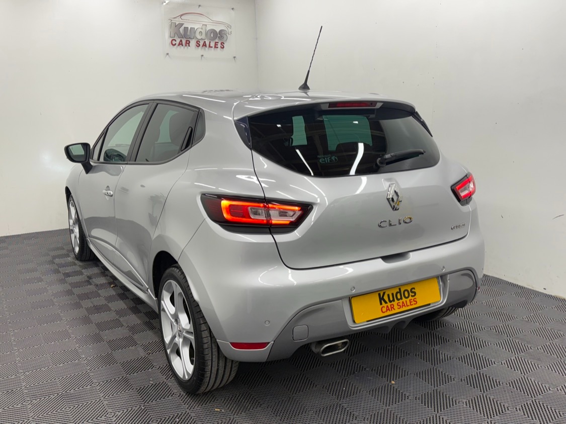Used Renault Clio 2019 for sale - 76626653: Photo 5