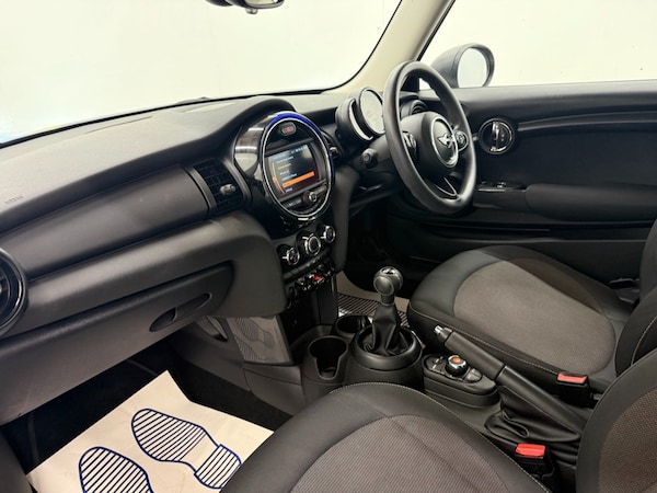 Used MINI Hatch 2018 for sale - 76334945: Photo 14
