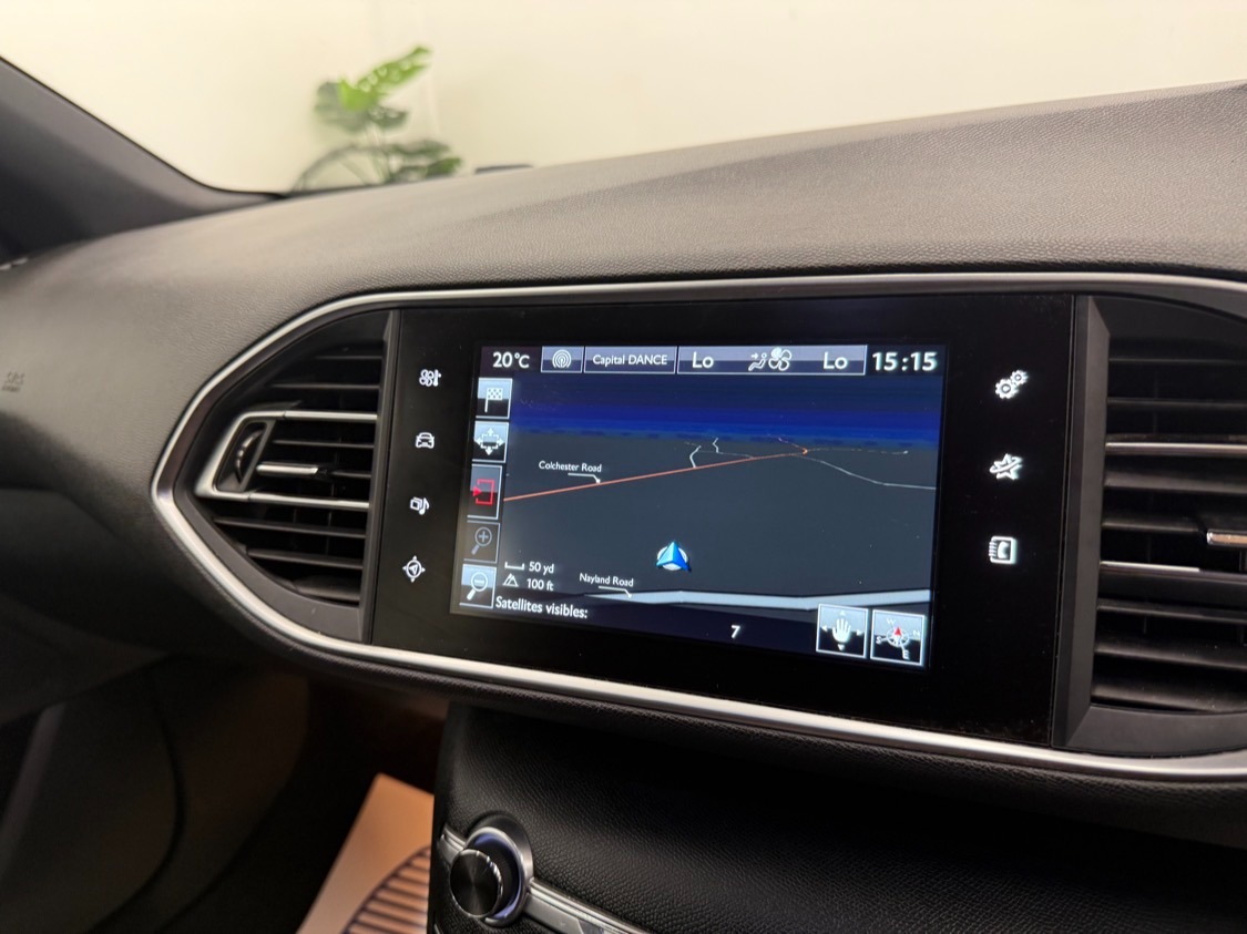 Used Peugeot 308 2016 for sale - 76464011: Photo 15