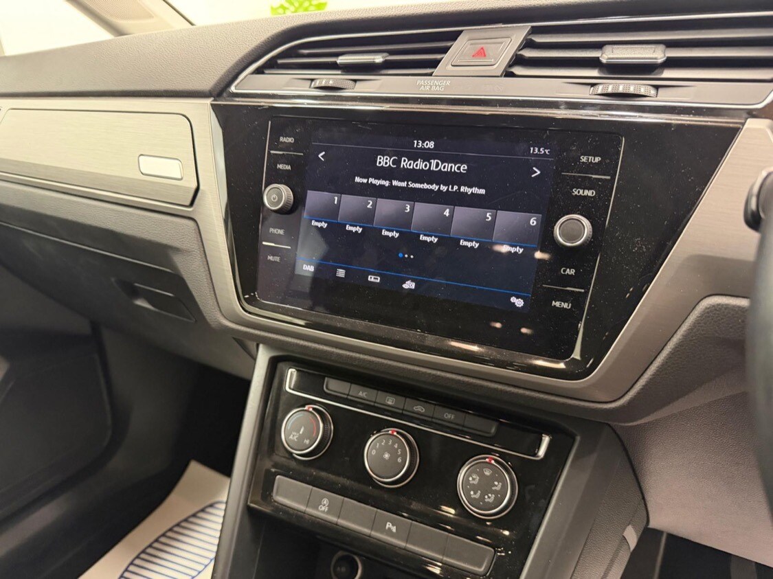 Used Volkswagen Touran 2019 for sale - 78090821: Photo 14