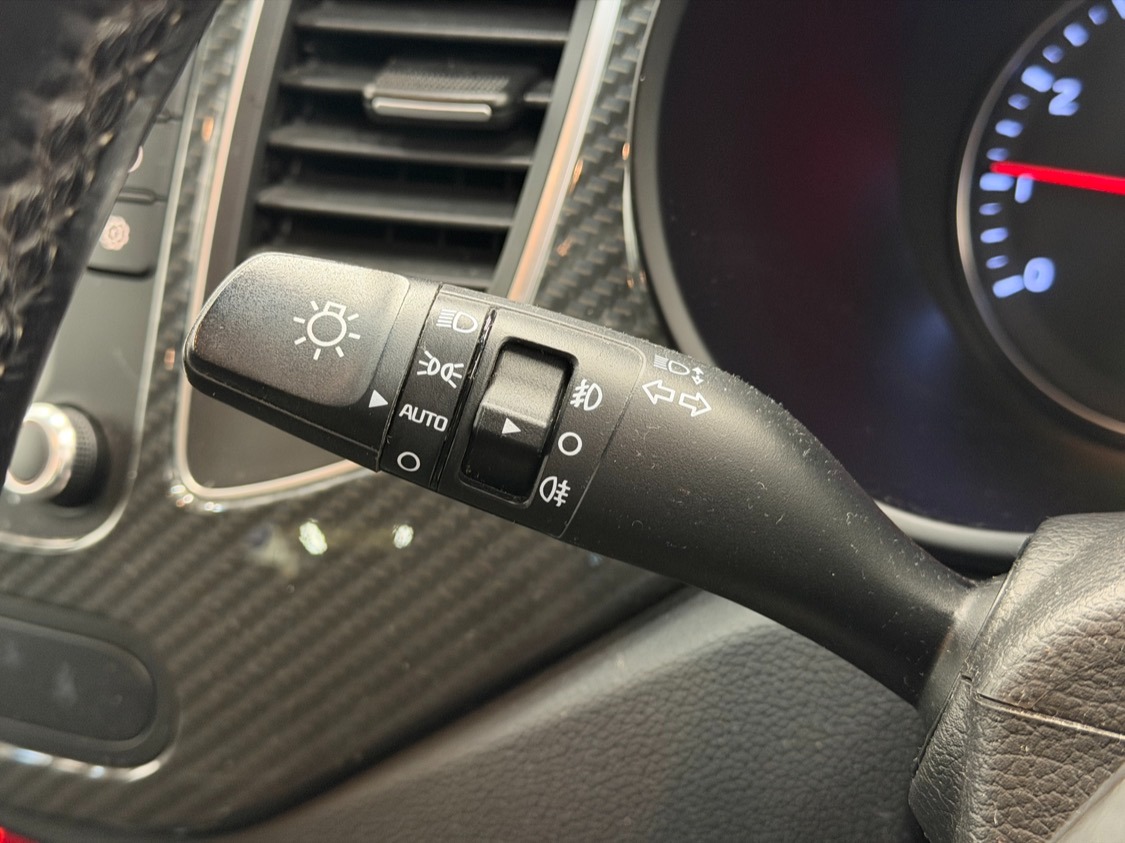 Used Kia Carens 2018 for sale - 77107821: Photo 11