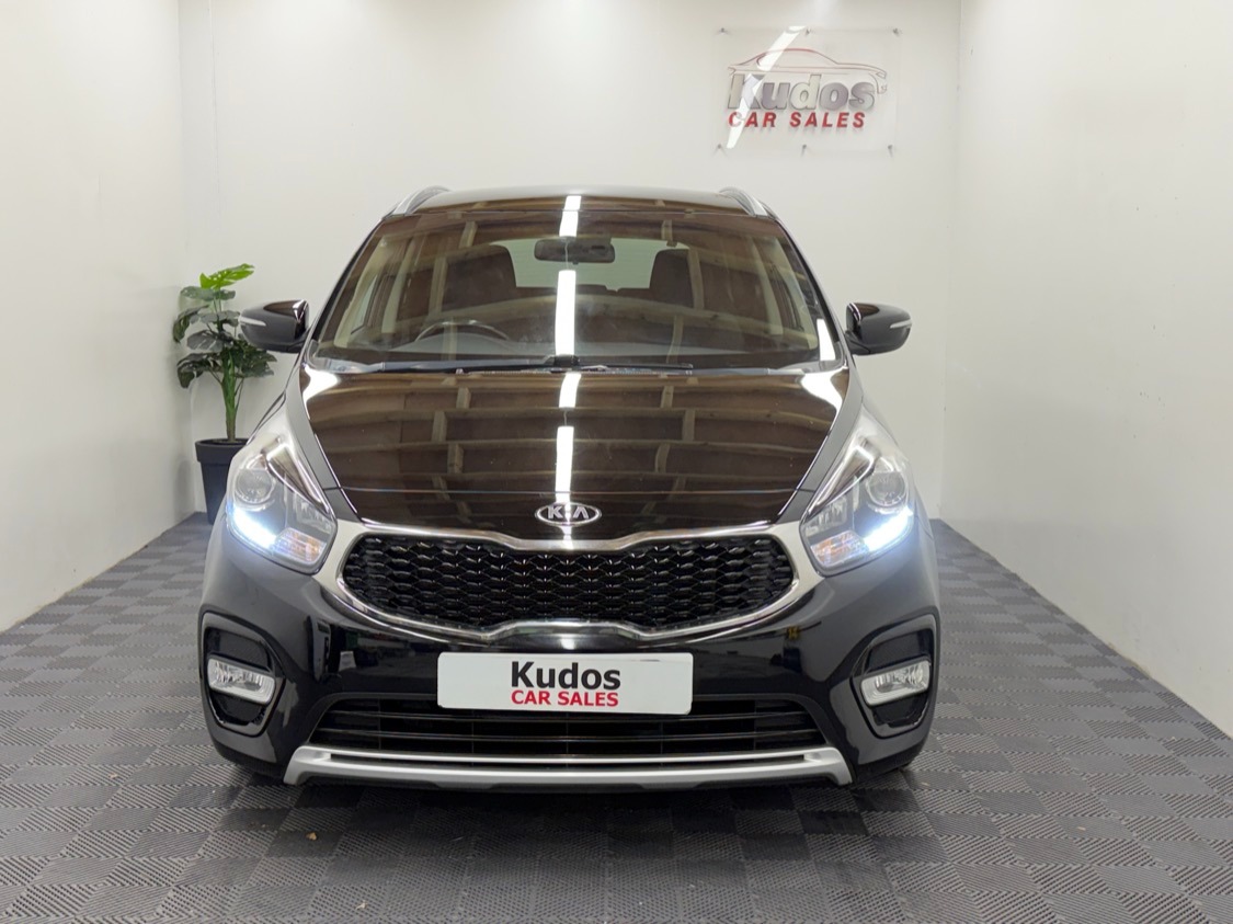 Used Kia Carens 2018 for sale - 77107821: Photo 3