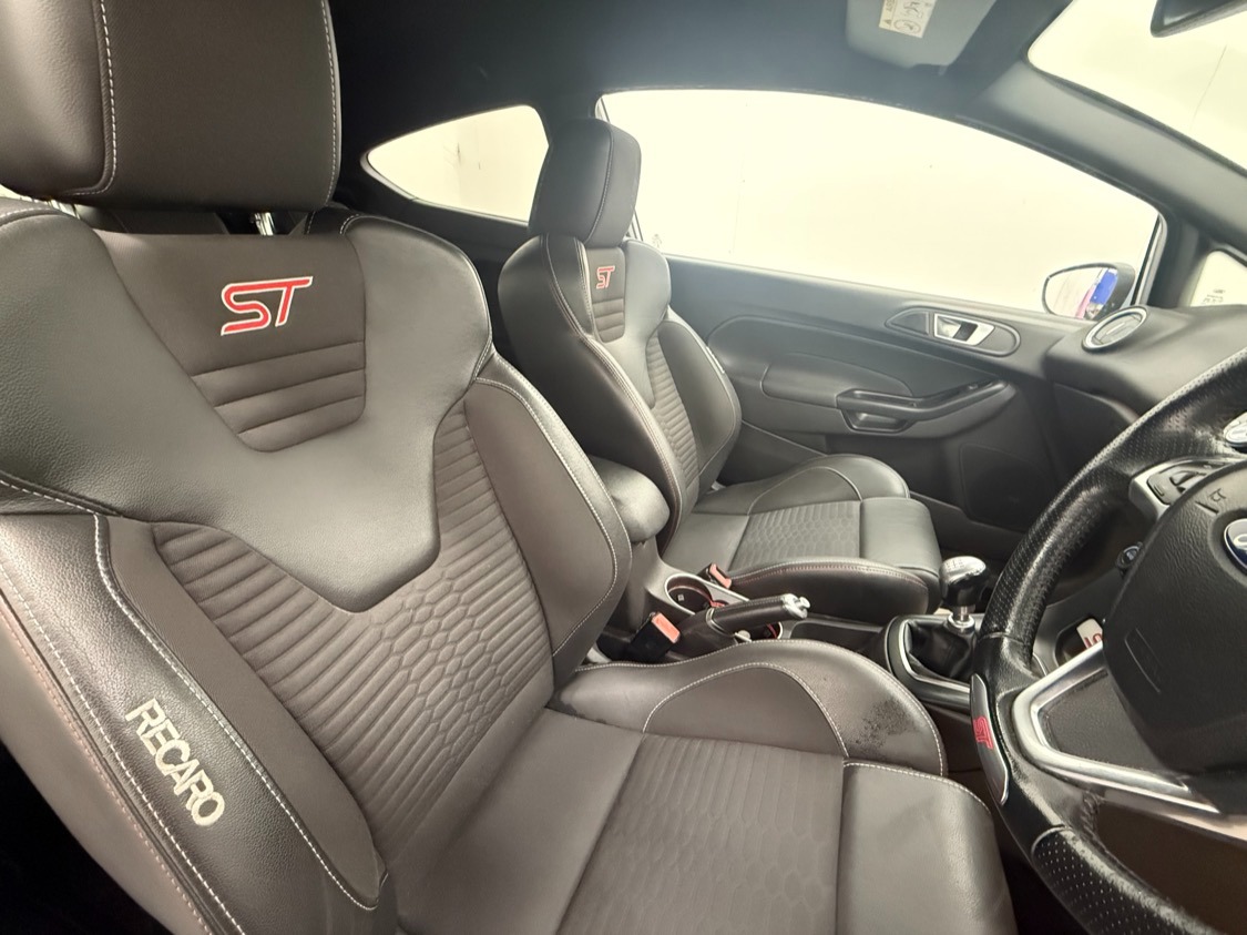 Used Ford Fiesta 2017 for sale - 76626622: Photo 16