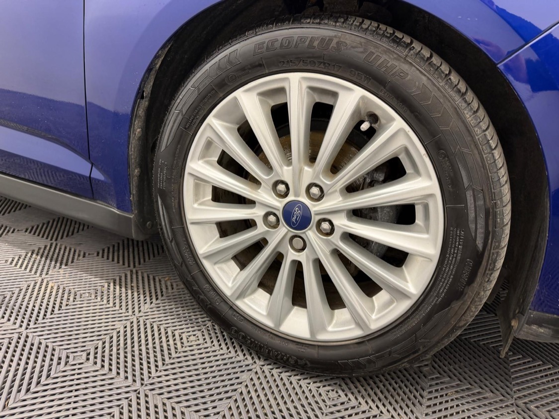 Used Ford C-Max 2017 for sale - 78092759: Photo 9