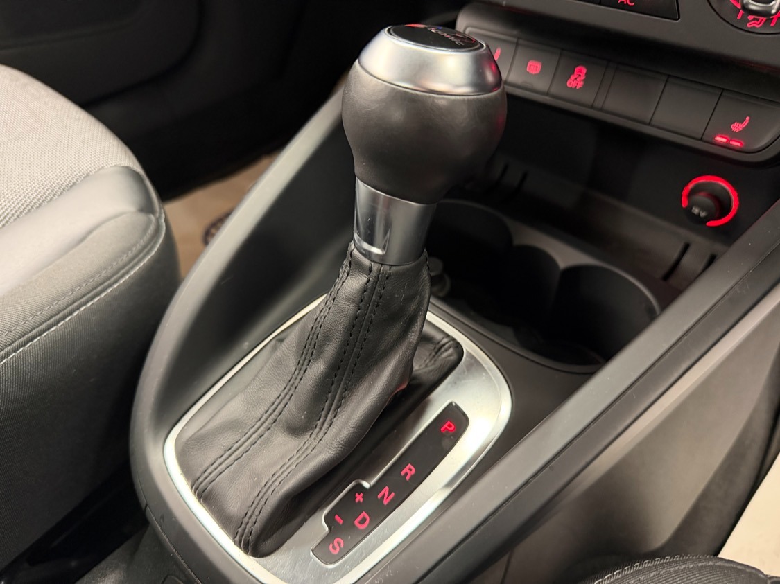 Used Audi A1 2012 for sale - 76848818: Photo 13