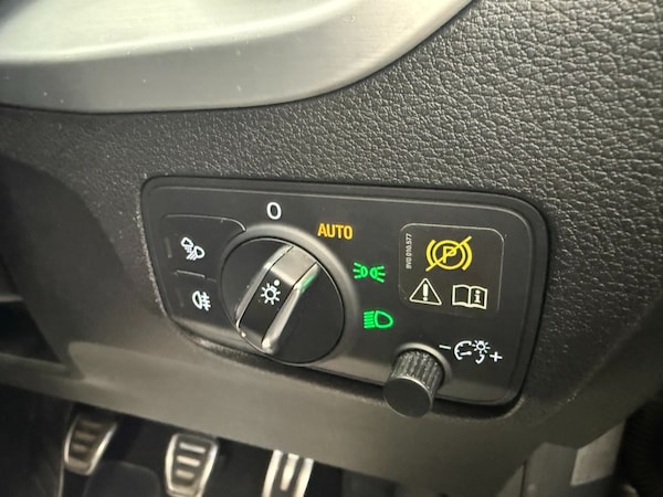 Used Audi Q2 2018 for sale - 76222080: Photo 11