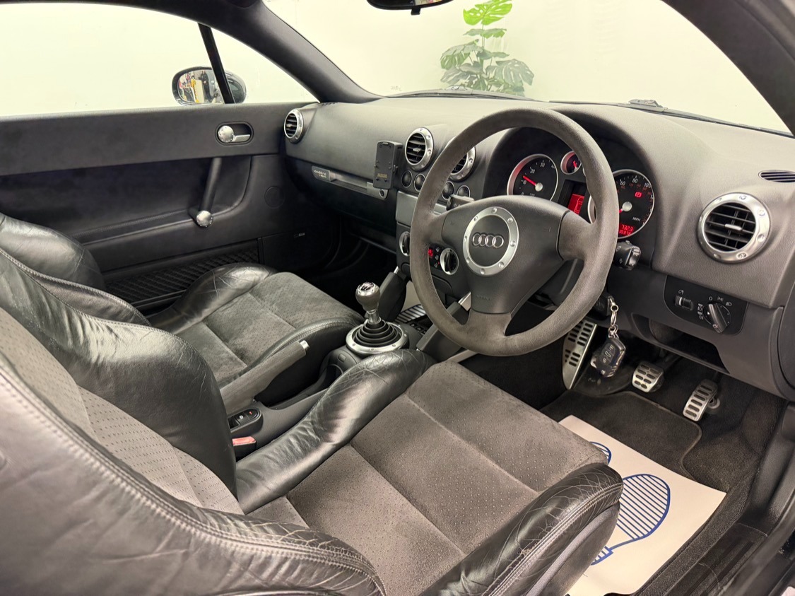 Used Audi TT 2005 for sale - 76892377: Photo 11