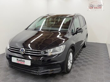 Used Volkswagen Touran 2019 for sale - 78342196: Photo