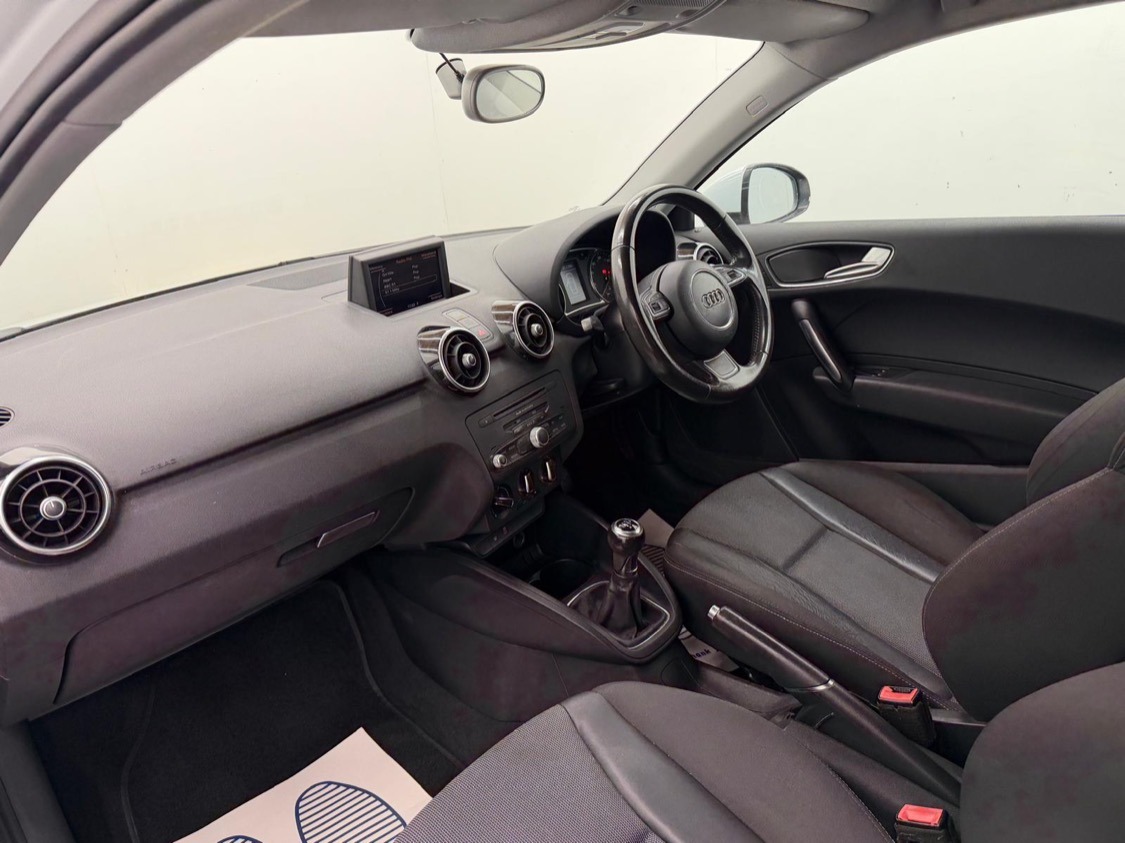 Used Audi A1 2013 for sale - 77998794: Photo 16