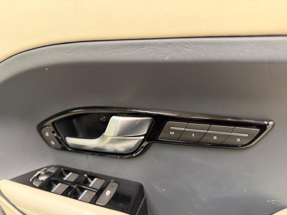 Used Land Rover Range Rover Evoque 2014 for sale - 77552619: Photo 14