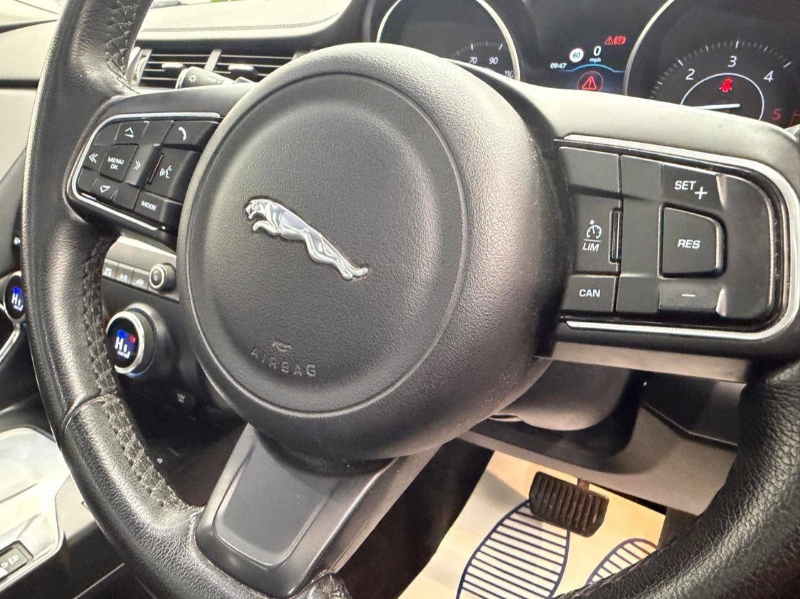 Used Jaguar E-Pace 2018 for sale - 77522272: Photo 11