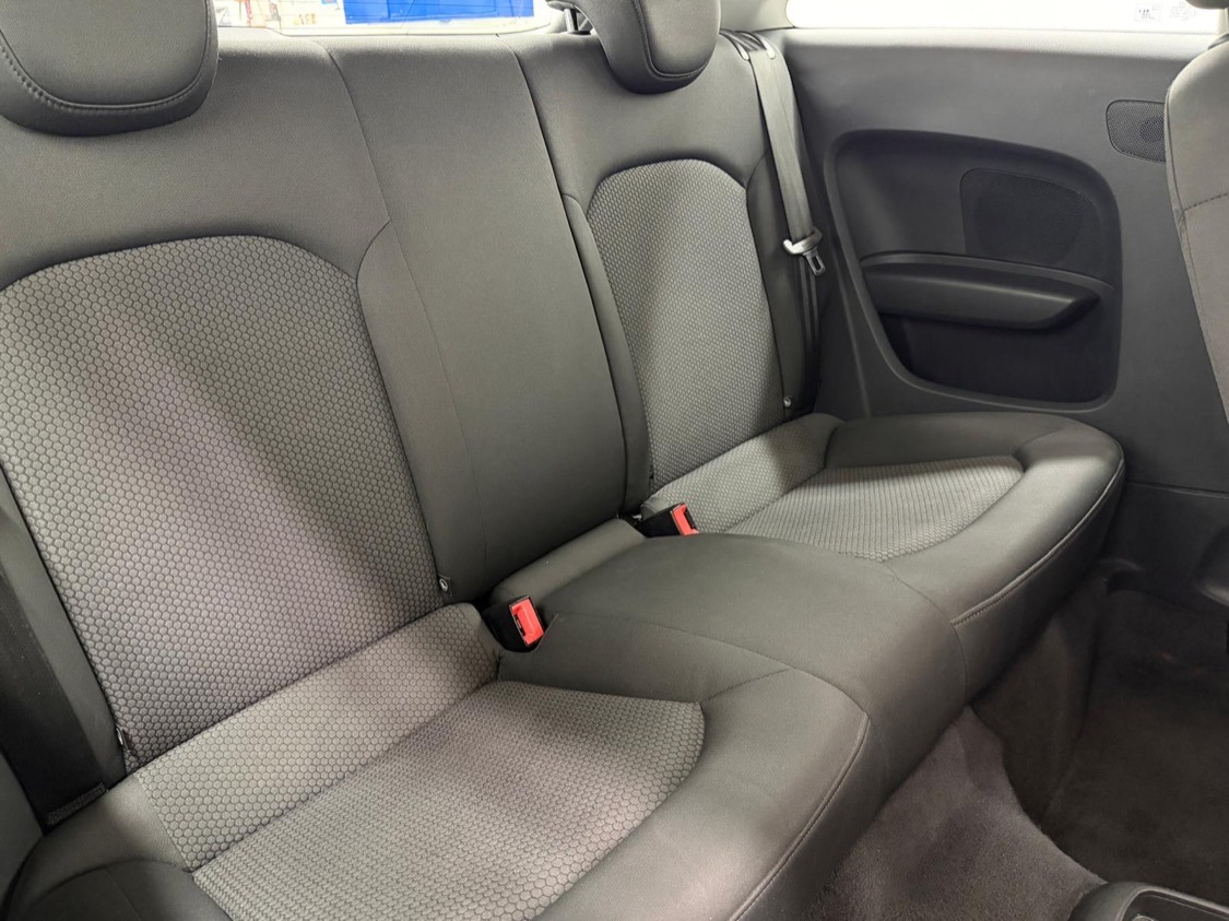 Used Audi A1 2012 for sale - 77234659: Photo 15