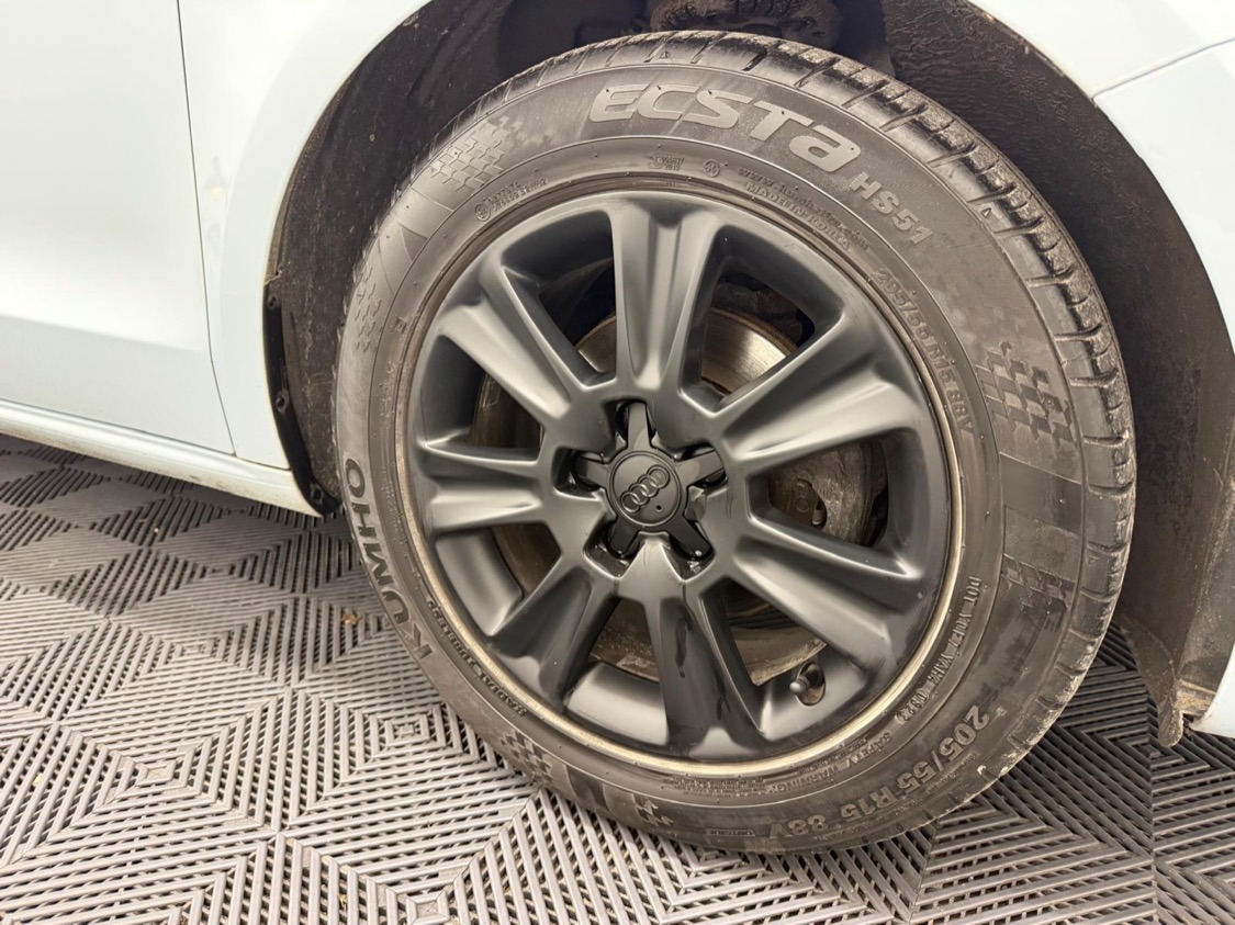 Used Audi A1 2012 for sale - 77234659: Photo 8