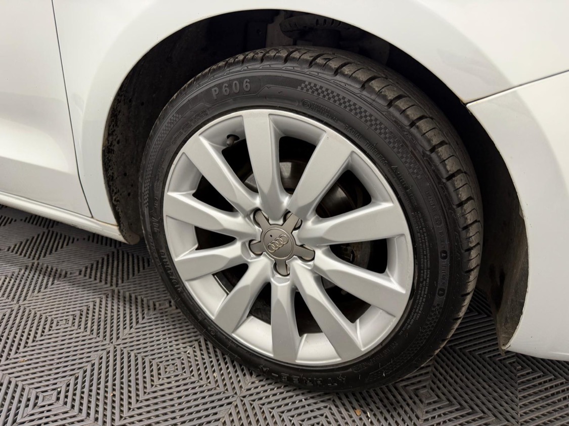 Used Audi A1 2013 for sale - 77878061: Photo 9