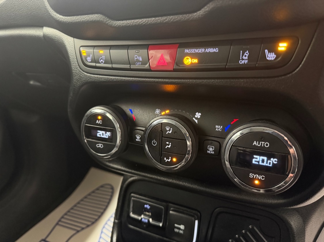 Used Jeep Renegade 2016 for sale - 78144560: Photo 15