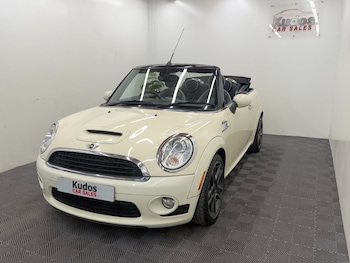 Used MINI Convertible 2009 for sale - 78518900: Photo