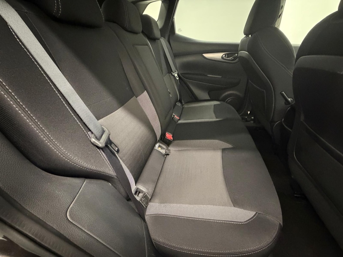 Used Nissan Qashqai 2017 for sale - 77787250: Photo 18