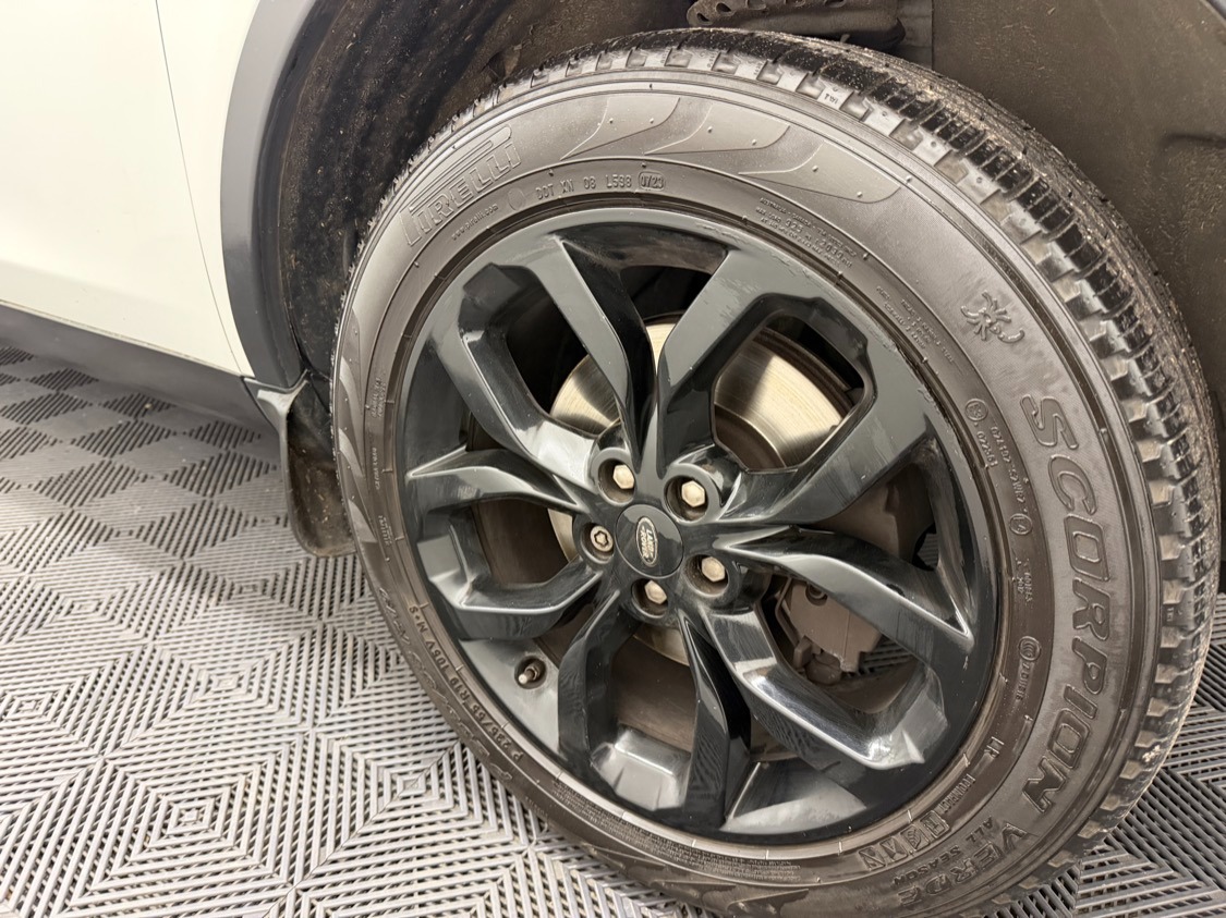 Used Land Rover Discovery Sport 2017 for sale - 77136639: Photo 6