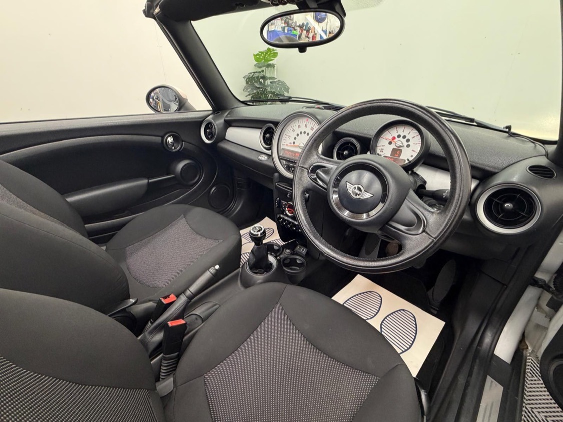 Used MINI Convertible 2013 for sale - 77743191: Photo 9