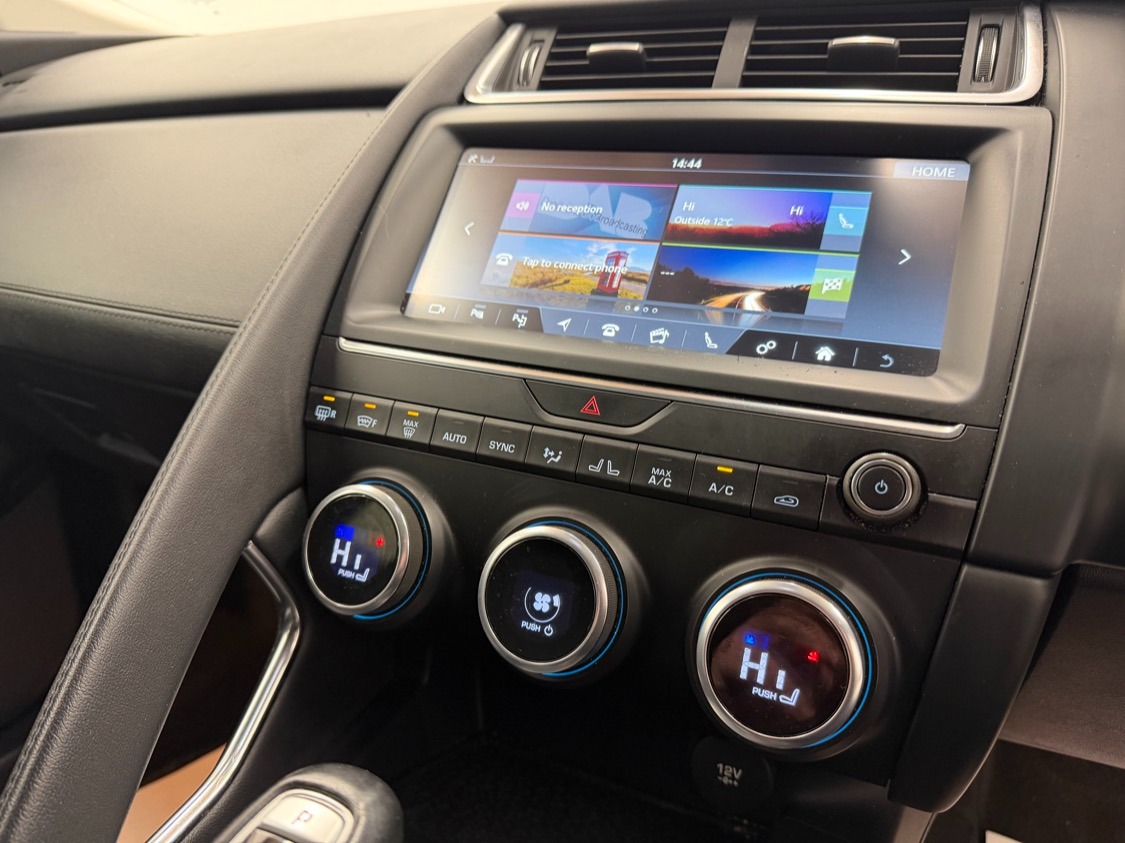 Used Jaguar E-Pace 2018 for sale - 76627422: Photo 18