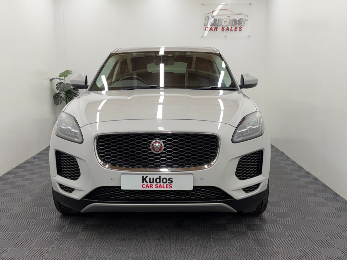Used Jaguar E-Pace 2018 for sale - 76627422: Photo 3