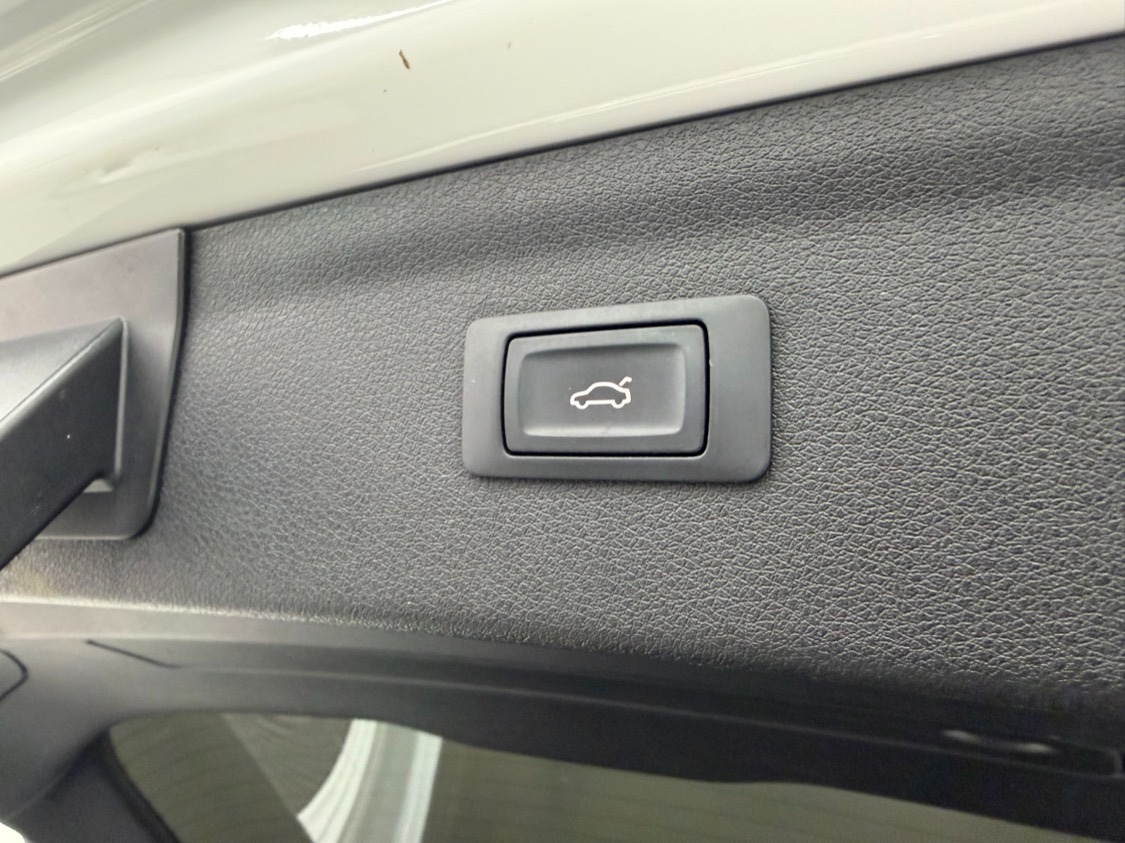 Used Audi Q3 2017 for sale - 77491059: Photo 9