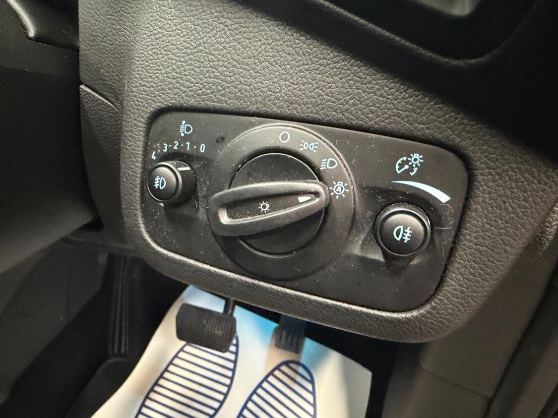 Used Ford Kuga 2017 for sale - 77515934: Photo 12