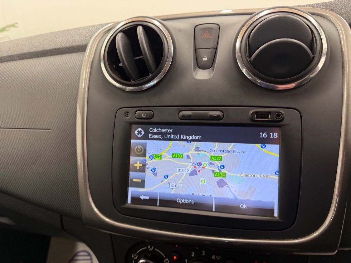 Used Dacia Sandero Stepway 2014 for sale - 77125134: Photo 13