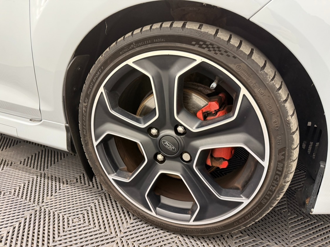 Used Ford Fiesta 2017 for sale - 76794983: Photo 11