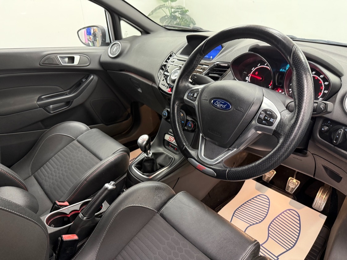 Used Ford Fiesta 2017 for sale - 76794983: Photo 12