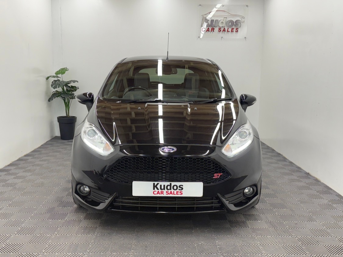 Used Ford Fiesta 2017 for sale - 77053146: Photo 3