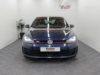 Used Volkswagen Golf 2016 for sale - 76664299: Photo