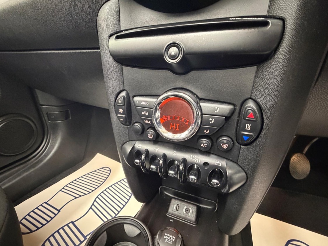 Used MINI Convertible 2013 for sale - 77595637: Photo 12