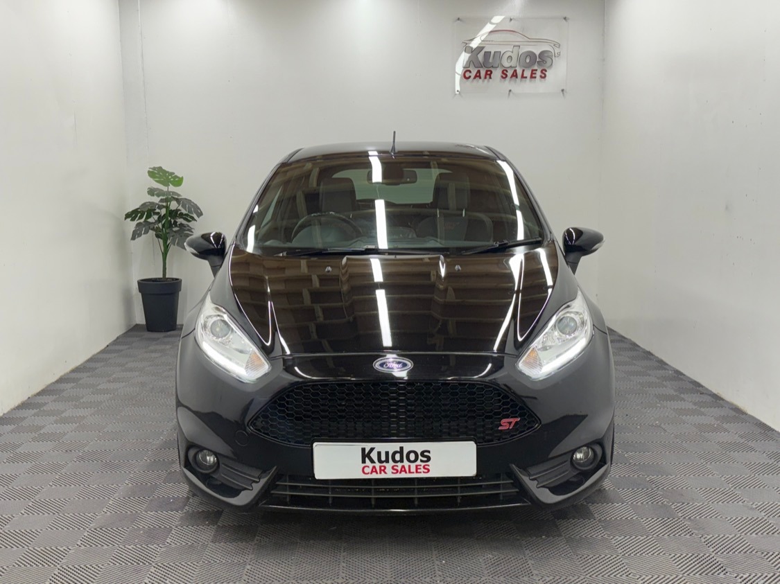 Used Ford Fiesta 2016 for sale - 76524080: Photo 3