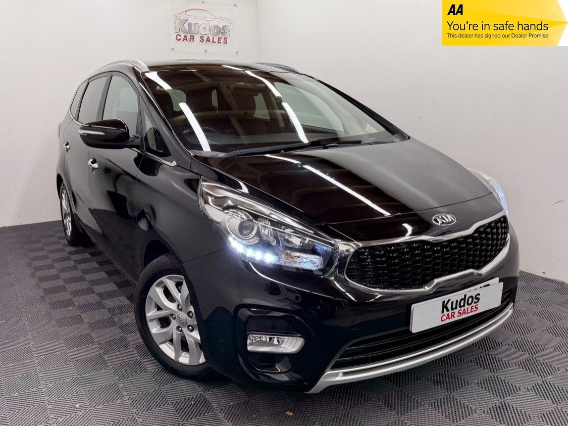 Used Kia Carens 2018 for sale - 77180314: Photo 1