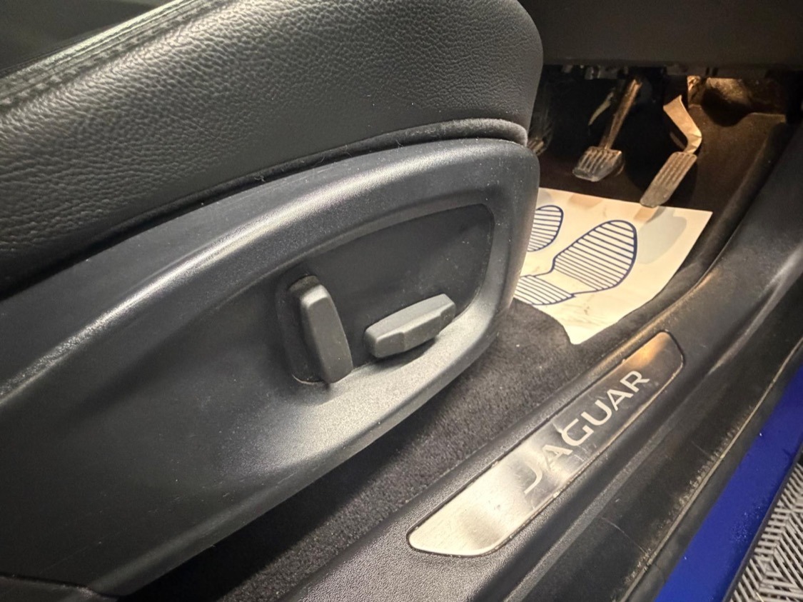 Used Jaguar E-Pace 2018 for sale - 77998131: Photo 10