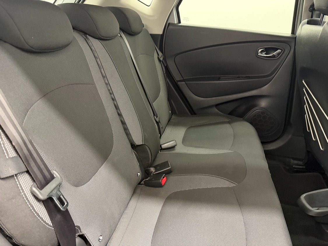 Used Renault Captur 2017 for sale - 77137034: Photo 19