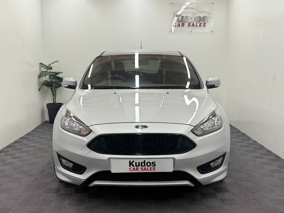 Used Ford Focus 2018 for sale - 76366318: Photo 3