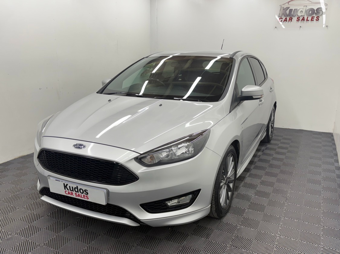Used Ford Focus 2018 for sale - 76366318: Photo 4