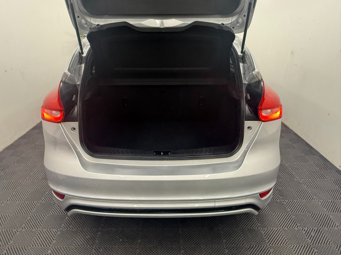 Used Ford Focus 2018 for sale - 76366318: Photo 7