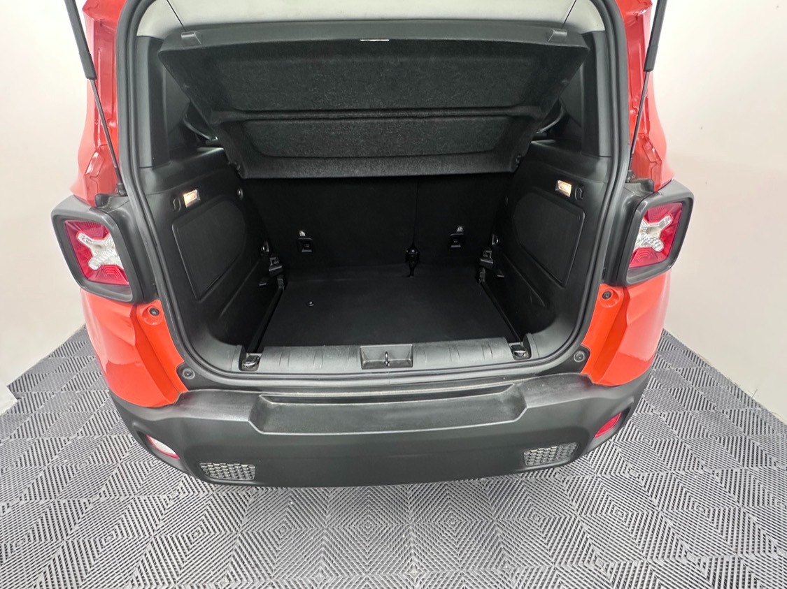 Used Jeep Renegade 2016 for sale - 77051703: Photo 7