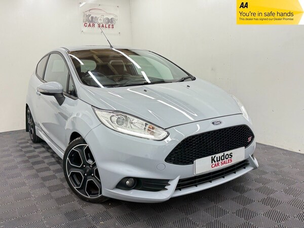 Used Ford Fiesta 2017 for sale - 76242833: Photo 1