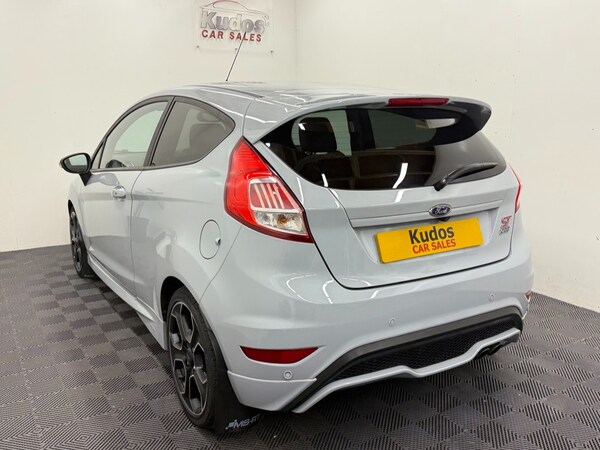 Used Ford Fiesta 2017 for sale - 76242833: Photo 6