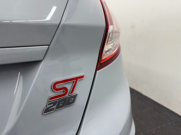 Used Ford Fiesta 2017 for sale - 76242833: Photo 7