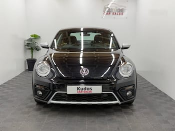 Used Volkswagen Beetle 2017 for sale - 79852300: Photo