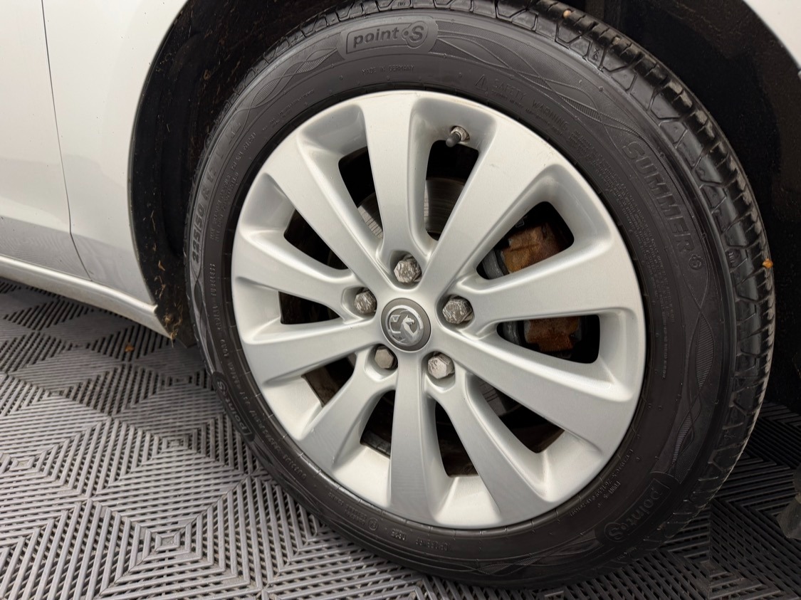 Used Vauxhall Zafira 2018 for sale - 76717637: Photo 8