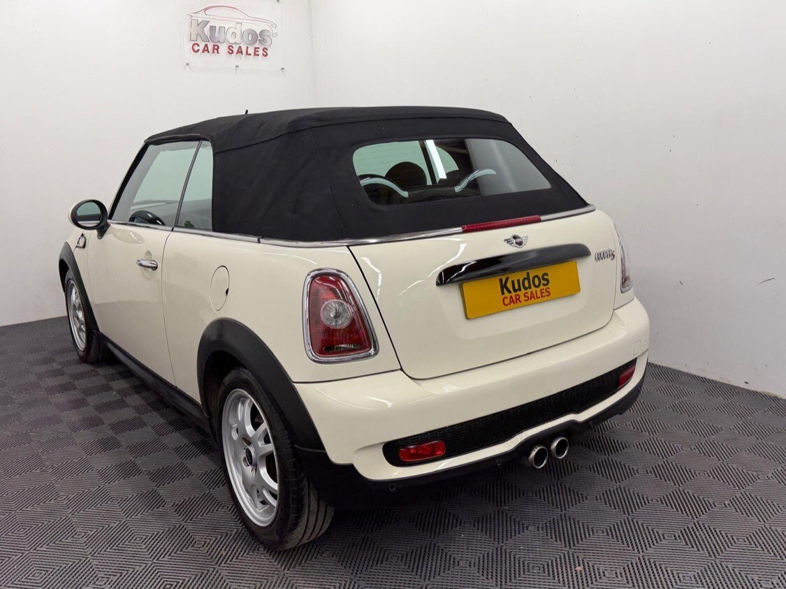 Used MINI Convertible 2010 for sale - 77954309: Photo 6