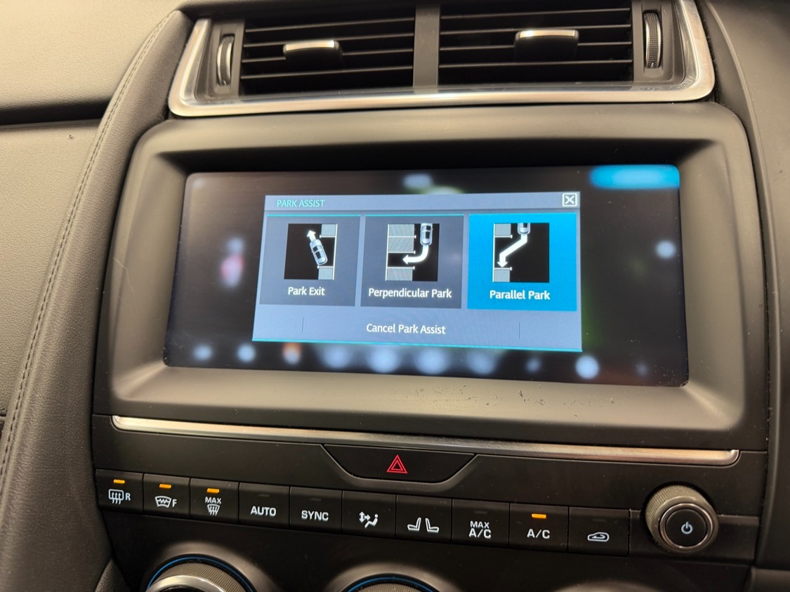 Used Jaguar E-Pace 2018 for sale - 76892015: Photo 16